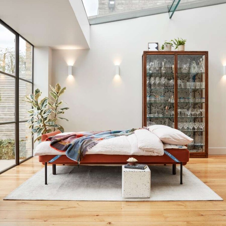 Swyft Model 04 Three Seater Sofa Bed in Velvet from Accessories for the Home Swyft Model 04 Three Seater Sofa Bed in Velvet from Accessories for the Home