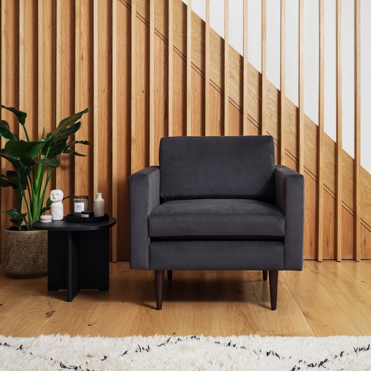 Swyft Model 01 Armchair in Velvet from Accessories for the Home