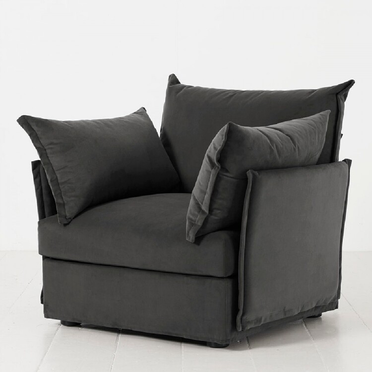 Swyft Model 06 Armchair in Velvet from Accessories for the Home Swyft Model 06 Armchair in Velvet from Accessories for the Home