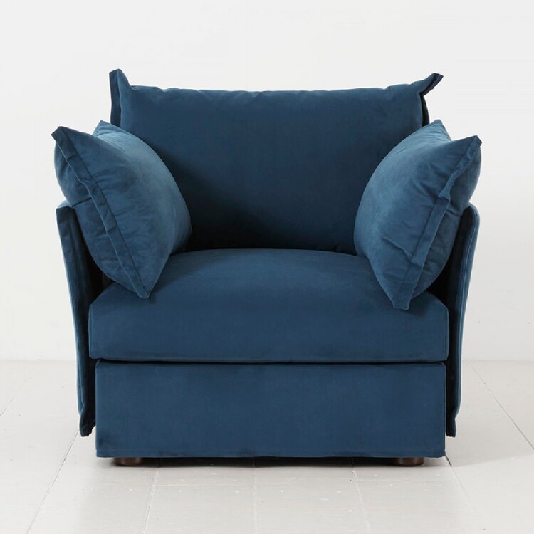 Swyft Model 06 Armchair in Velvet from Accessories for the Home Swyft Model 06 Armchair in Velvet from Accessories for the Home