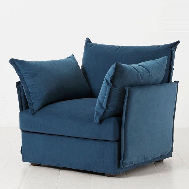 Swyft Model 06 Armchair in Velvet from Accessories for the Home Swyft Model 06 Armchair in Velvet from Accessories for the Home