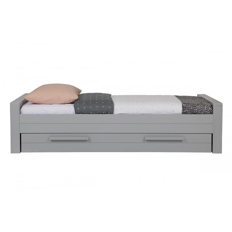 Dennis Solid Pine Single Bed from Accessories for the Home Dennis Solid Pine Single Bed from Accessories for the Home