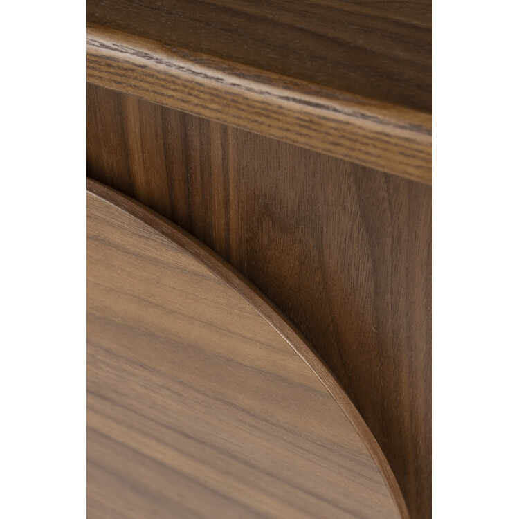 Door details on the Zuiver Groove Large Sideboard in Walnut from Accessories for the Home Door details on the Zuiver Groove Large Sideboard in Walnut from Accessories for the Home