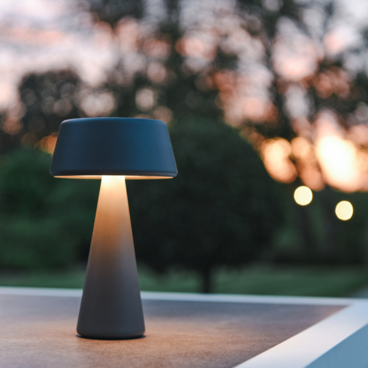 Extreme Lounging Indoor & Outdoor B-Lamp from Accessories for the Home Extreme Lounging Indoor & Outdoor B-Lamp from Accessories for the Home