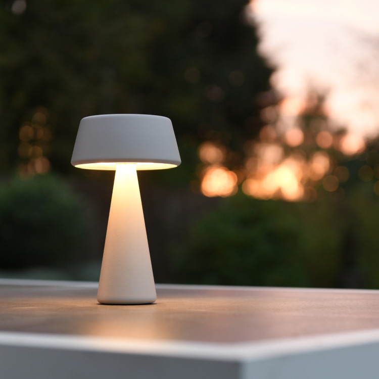 Extreme Lounging Indoor & Outdoor B-Lamp from Accessories for the Home