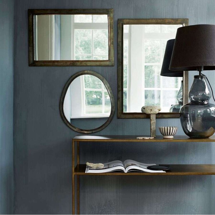 Tinekhome Metal Console Table from Accessories for the Home Tinekhome Metal Console Table from Accessories for the Home