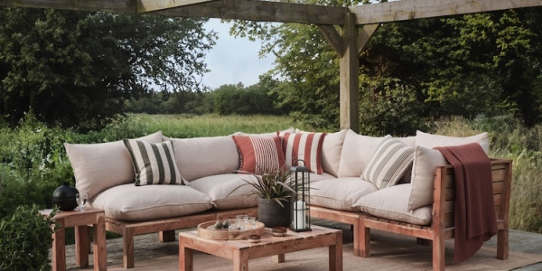 Al Fresco Living: Garden Trends This Summer