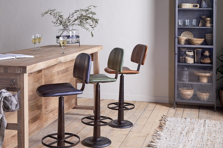 Rustic vs Industrial Interiors: What's the Difference