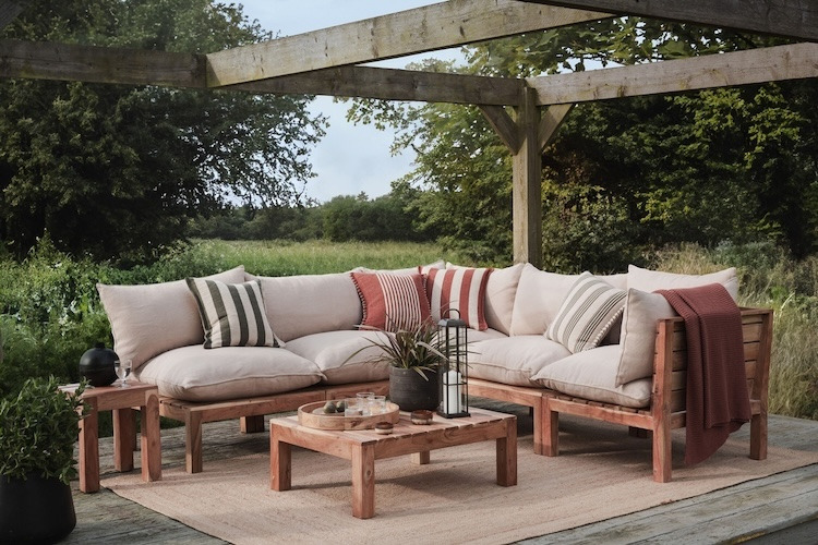 Al Fresco Living: Garden Trends This Summer